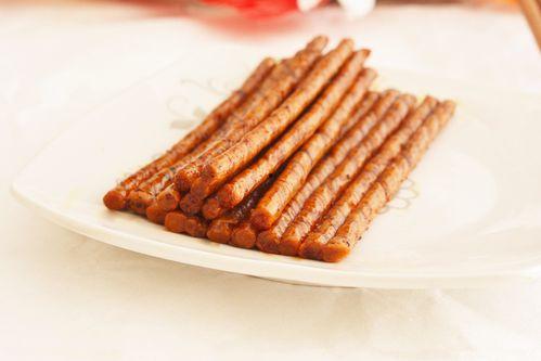 王爷你家四宝又掀翻京城了,京城再掀风云传奇