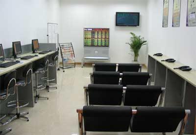 交易室,揭秘金融市场的核心枢纽